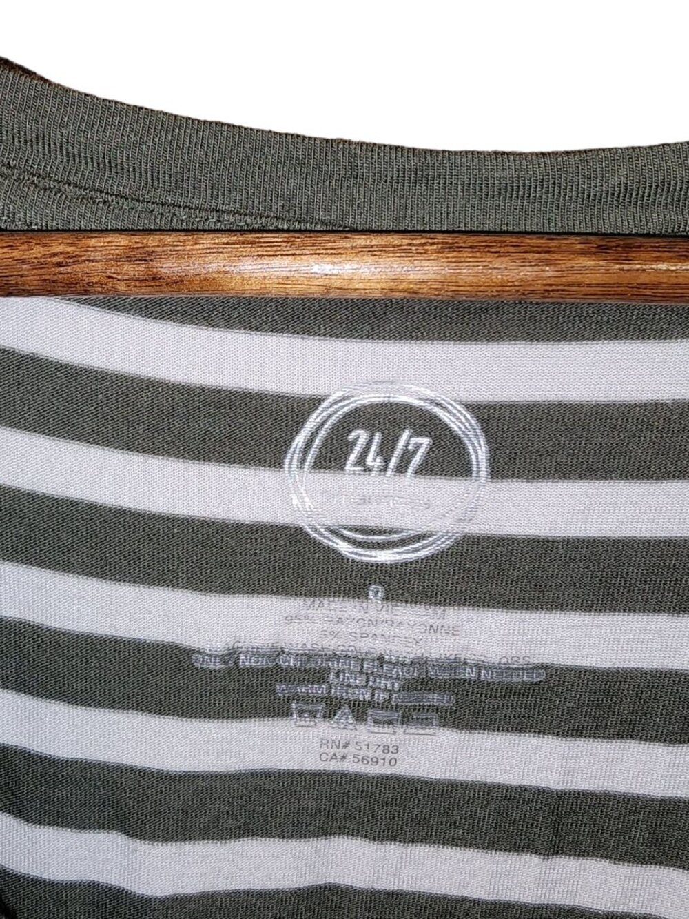 Maurices 24 / 7 Striped Short sleeved tee Womens size 2X - Picture 3 of 3